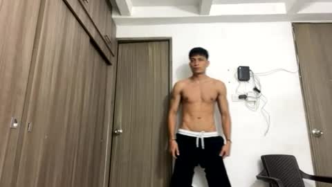 Juan Pablo-independent model online show from June 17, 12:15 am