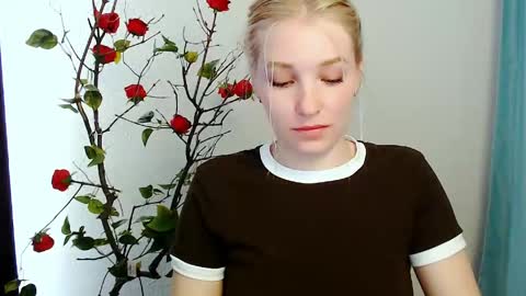 Rachel online show from April 29, 1:16 pm