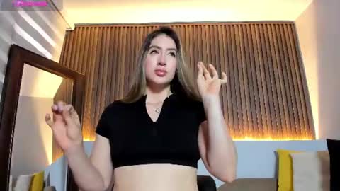   640  200   online show from July 9, 7:40 pm