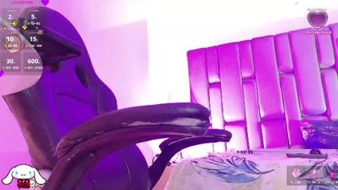 V E N U S online show from June 16, 2:10 pm