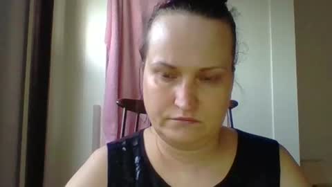 Snapshot of _squirty_pussyyy_ chatting on March 4, 5:03 pm Melisa online show from March 4, 5:03 pm
