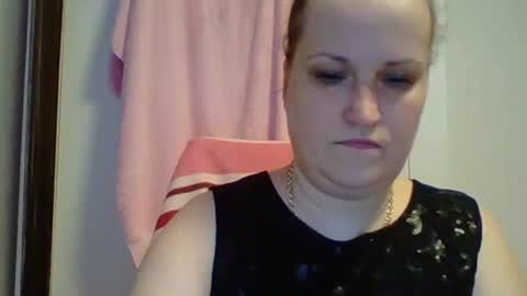 Snapshot of _squirty_pussyyy_ chatting on March 1, 4:44 pm Melisa online show from March 1, 4:44 pm