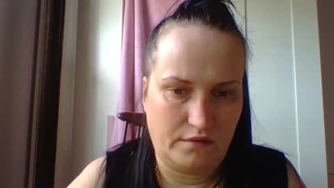 Snapshot of _squirty_pussyyy_ chatting on February 20, 11:31 am Melisa online show from February 20, 11:31 am