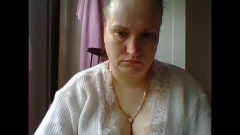 Snapshot of _squirty_pussyyy_ chatting on February 27, 8:46 am Melisa online show from February 27, 8:46 am