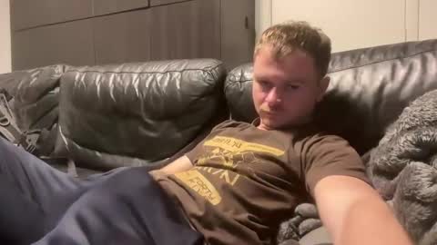 _stevie___ online show from November 21, 7:56 pm