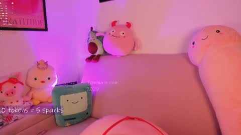 _tammarra_ online show from June 27, 8:04 pm