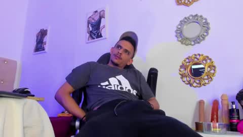 _tarek_ online show from September 25, 8:38 pm