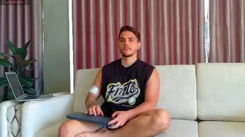 _thewalkers online show from July 30, 3:34 pm