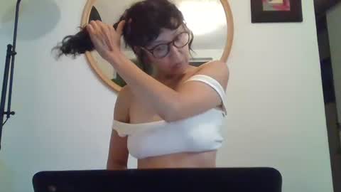 _tutti_frutti_ online show from June 9, 1:49 am