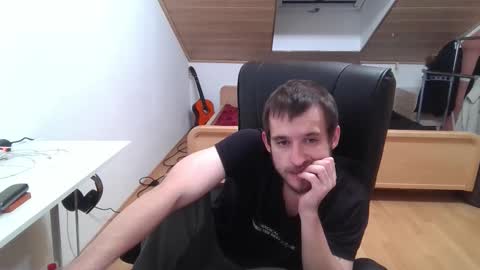 Snapshot of _v_l_a_d_ chatting on October 24, 8:53 pm Vlad online show from October 24, 8:53 pm