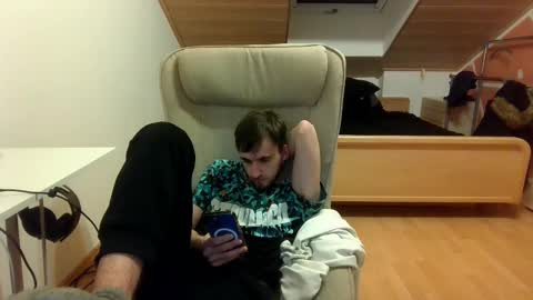 Snapshot of _v_l_a_d_ chatting on March 12, 11:01 pm Vlad online show from March 12, 11:01 pm