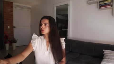 Anastasia Vahos online show from May 25, 5:19 pm