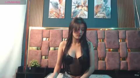 _valery34_ online show from June 25, 11:04 am