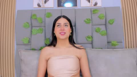 _valerycooper online show from April 26, 1:42 pm