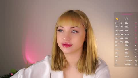 Viola online show from December 2, 5:44 pm