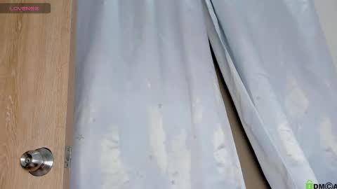 victoria online show from April 25, 8:39 pm