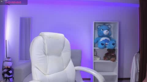 Fernanda  online show from December 15, 12:34 pm