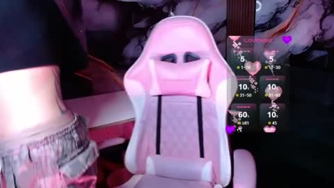 _weird_sativa online show from July 26, 11:41 am