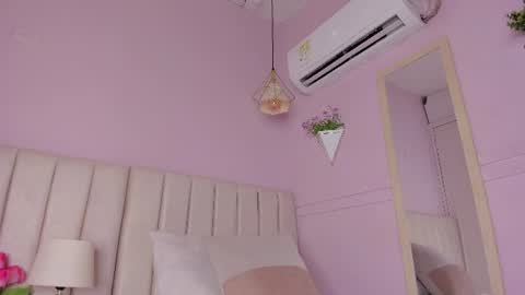 _wendy_x online show from July 27, 11:40 am