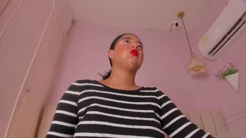 _wendy_x online show from August 5, 11:40 am