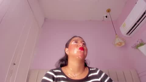 _wendy_x online show from June 8, 11:33 am