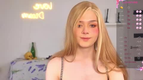 LITTLE FOX online show from October 16, 12:49 pm