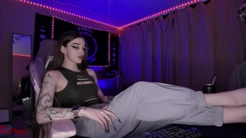 Roxy online show from March 3, 7:26 am