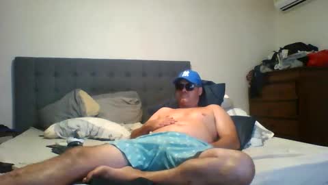 Zeus online show from December 2, 6:46 am