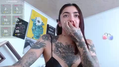 Zoe  online show from July 8, 6:33 pm