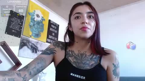Zoe  online show from May 1, 2:00 pm