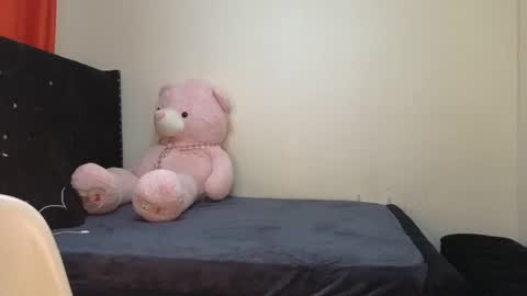 Zoilah online show from January 13, 3:45 am