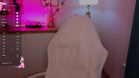 Denis online show from February 18, 1:22 pm