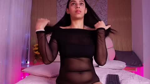 Aisha online show from April 25, 11:56 am