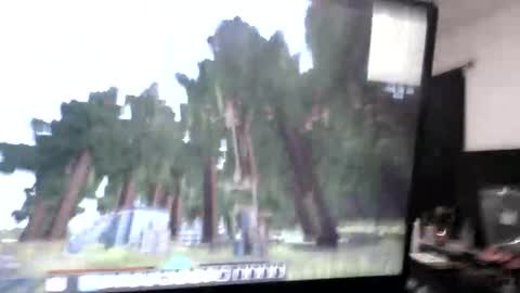 A Bored Dragon online show from December 18, 6:52 am