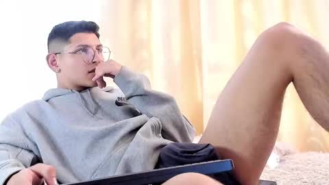 alejo online show from February 9, 6:26 pm