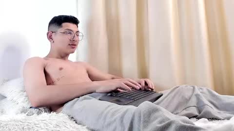 alejo online show from February 10, 3:21 pm