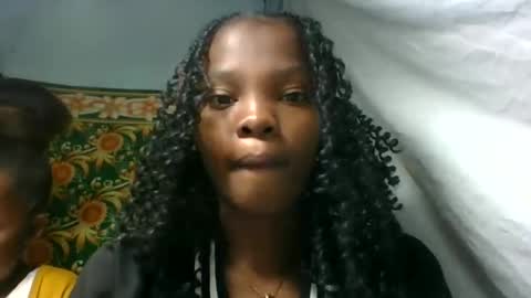aadienne online show from June 13, 8:58 am