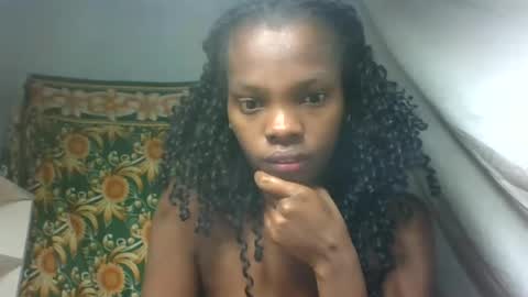 aadienne online show from June 18, 5:29 pm