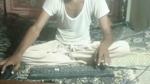 aakhan804 online show from September 21, 5:00 am