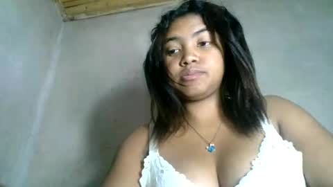 aariciah online show from June 20, 9:26 am