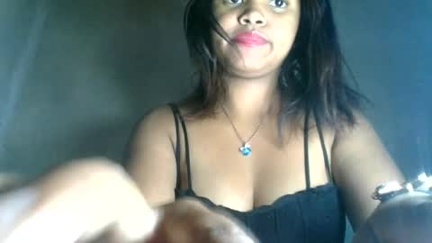 aariciah online show from June 27, 1:17 pm