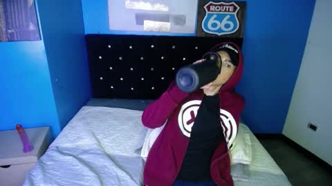 Aaron fordd online show from October 17, 11:53 pm