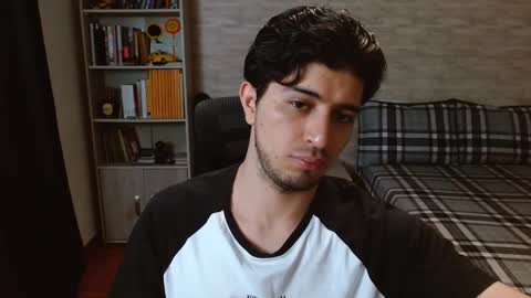 Aaron online show from January 14, 9:56 pm