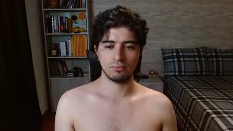 Aaron online show from July 9, 9:52 pm