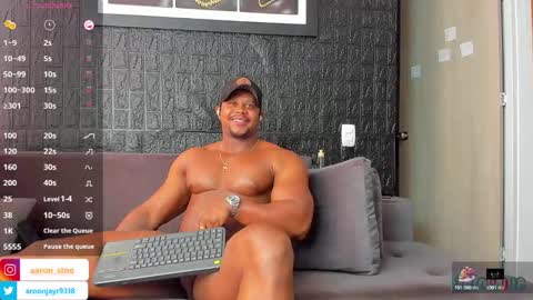 Aaron online show from December 16, 2:23 pm