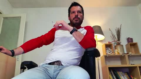 Aaron online show from May 6, 8:48 pm