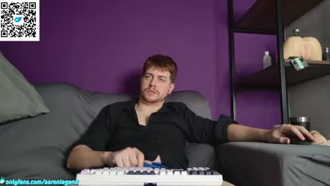 Aaron  online show from April 29, 6:18 am