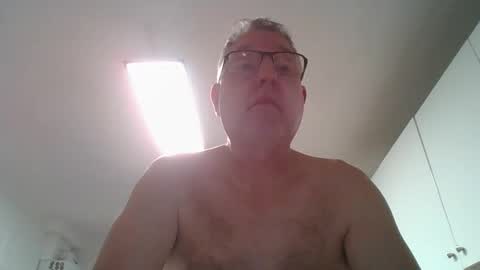 Aaron online show from March 25, 6:14 pm