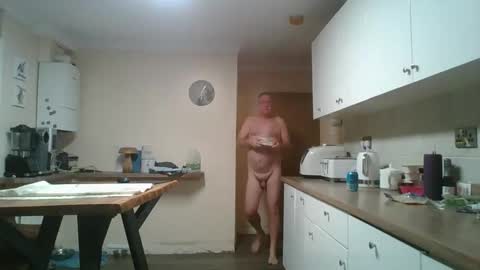 Aaron online show from January 12, 6:04 pm