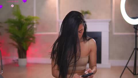Snapshot of abbela_white chatting on September 23, 6:40 am Alexa online show from September 23, 6:40 am